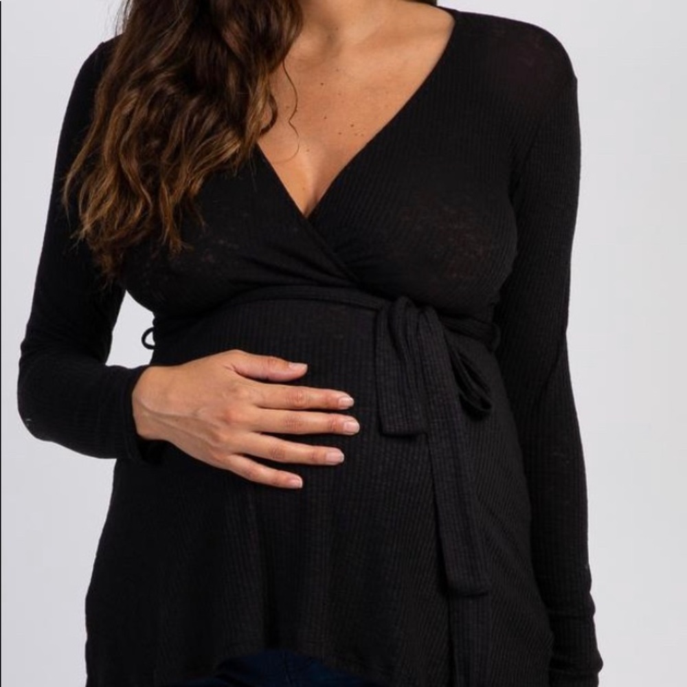 The best maternity top ever (in black)!